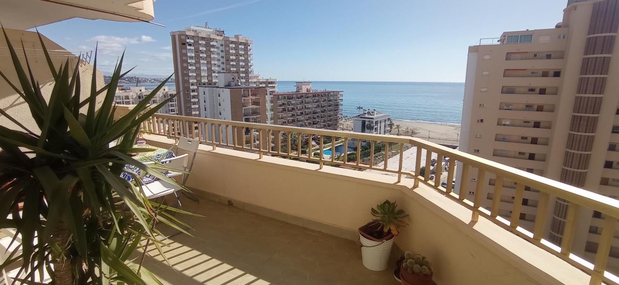 Apartamento Frente Al Mar Paz Y Relax فوينخيرولا المظهر الخارجي الصورة