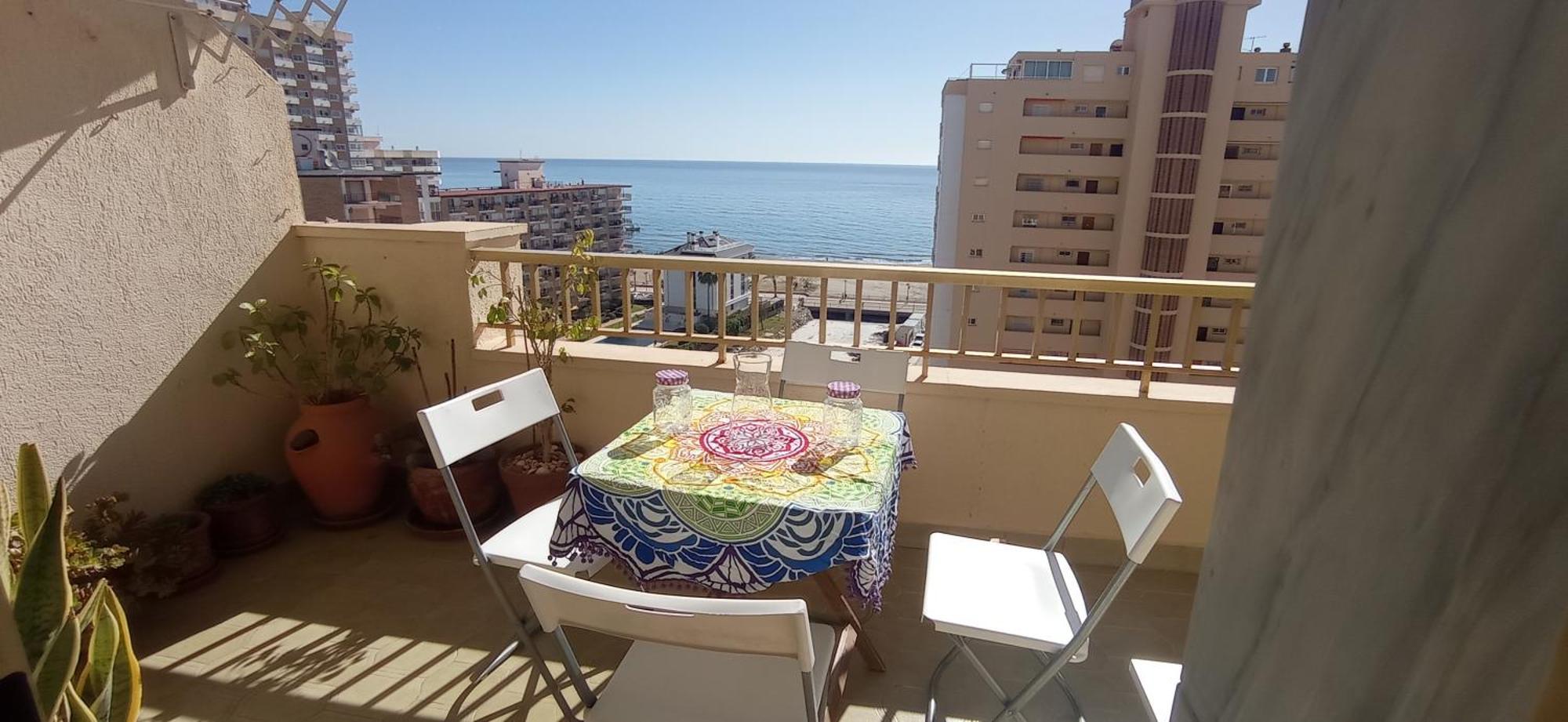 Apartamento Frente Al Mar Paz Y Relax فوينخيرولا المظهر الخارجي الصورة